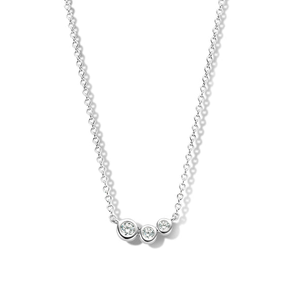 Collier argent et oxydes